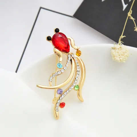 Rhinestone Goldfish Brooch Pin Alloy Crystal Animal Suit Collar Pin Fashion Jewelry Gift For Women