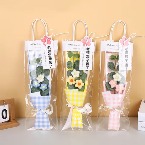 Handmade Knitted Yarn Flower Bouquet Crochet Rose Floral Gift With LED Light Gift Bag For Teacher Women
