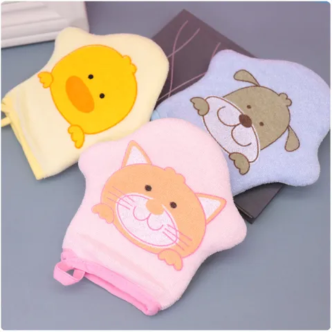 Newborn Baby Bath Gloves Ultra Soft Cartoon Animal Bath Towel Cute Children Bath Sponge Cleaning Mittens