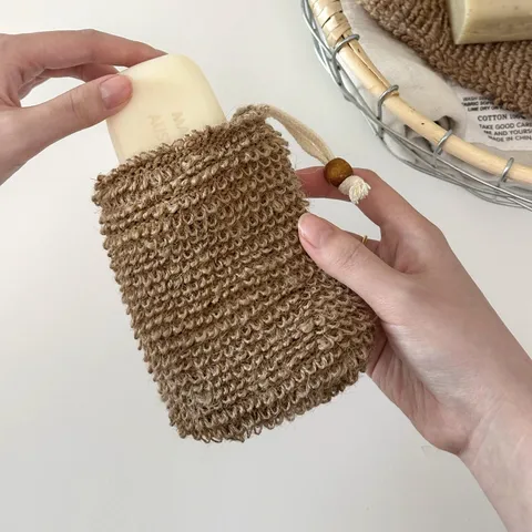 Natural Jute Soap Pouch Exfoliating Soap Saver Bag Mesh Foaming Net With Drawstring And Wooden Bead For Bathroom