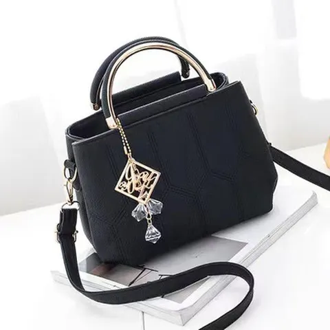 Borsa a Tracolla alla Moda da Donna Pelle PU Urbano Minimalista Borsa a mano Con Manico in Metallo Design di Cuciture