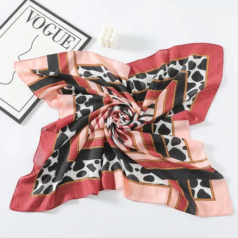 Foulard Quadrato alla Moda da Donna in Poliestere Stampa Leopardo Geometrica Foulard da Testa Sciarpa da Collo Scialle per Uso Quotidiano