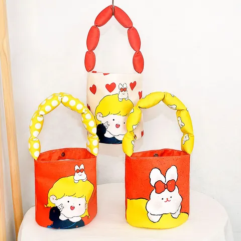 Women Cute Cartoon Print Puffer Bucket Bag Plush Soft Tote Bag Casual Contrast Color Travel Handbag Daily Purse