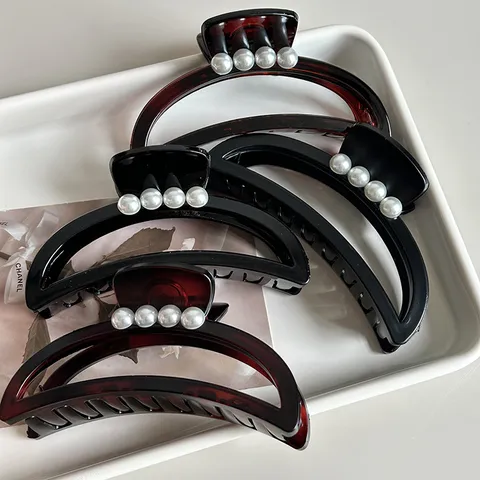 Francés Minimalista Media Luna Pinza de Pelo Grande Resina Mate Pinza de Pelo con Perla Artificial Accesorios de Cabello para Mujer