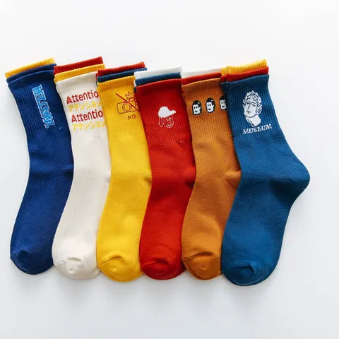 Autumn Winter Harajuku Style Women Long Tube Socks Creative Contrast Color Cuff Cotton Jacquard Casual Hosiery