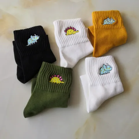 Women's Casual Cotton Crew Socks Cute Dinosaur Embroidery Breathable Soft Daily Fashion Socks
