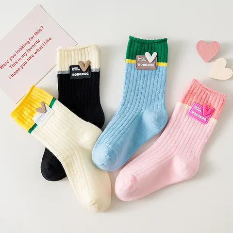 Women Girls Preppy Style Cotton Blend Colorblocked Crew Socks Cute Heart Label Stacked Socks Fall Winter Fashion Hosiery