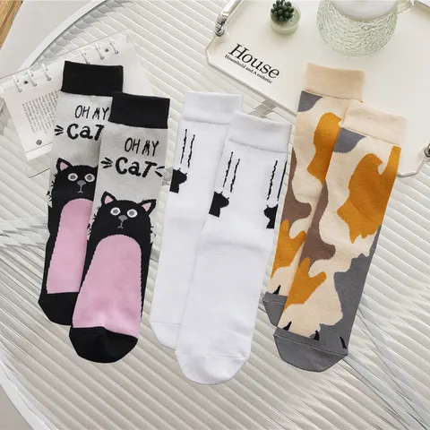 Women Men Cute Cartoon Cat Print Crew Socks Autumn Winter Fashion Casual Cotton Blend Mid Tube Socks