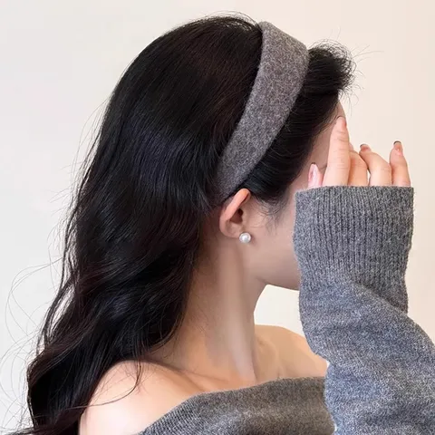 Diadema Ancha de Fieltro de Lana Minimalista Francesa Elegante Color Sólido Aro de Pelo Casual Diario Accesorios para el Cabello Mujeres