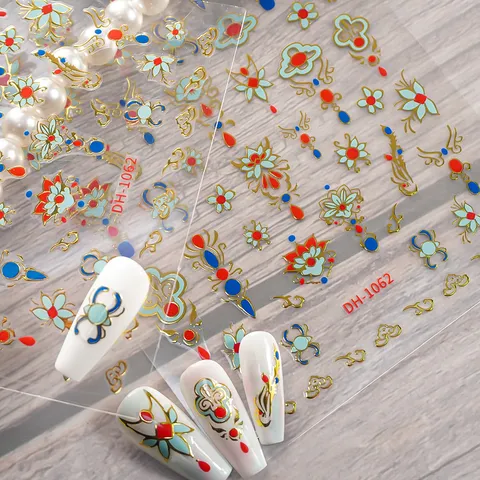 3D Goudfolie Nail Art Stickers Geverfd Geometrisch Bloemen Ontwerp DIY Manicure Decals Voor Vrouwen Nageldecoratie