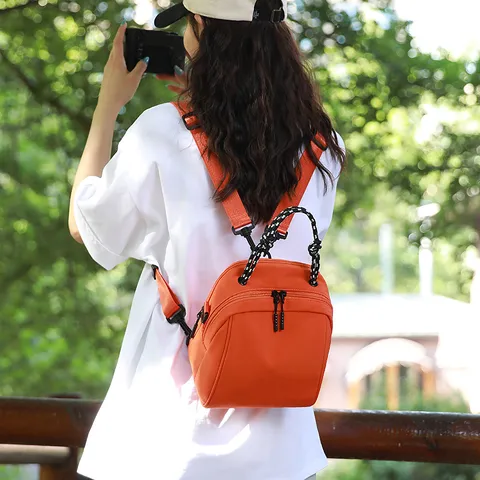 Waterproof Nylon Casual Backpack Minimalist Solid Color Travel Daypack Lightweight Fashion Commuting Bag For Women