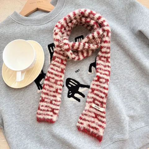 Écharpe en Tricot Rayé Vintage pour Femmes Cache-cou Chaud d'Hiver Mélange de Laine Souple Écharpe Skinny Rétro Jacquard Polyvalente