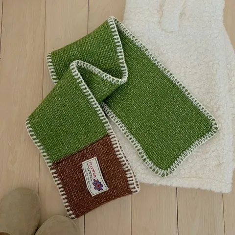 Écharpe en Mélange de Laine pour Femmes Bloc de Couleur Tricotée Cache-cou Court Croisé Chaud Hiver Surpiqûre Contraste Étudiant