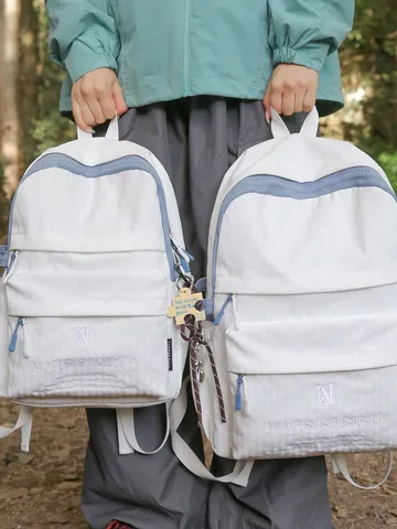 Casual Nylon Plaid School Backpack For Women Men Lightweight Waterproof Travel Daypack Teenager Bookbag With Pendent