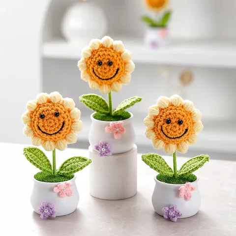 Pianta in Vaso di Girasole Lavorata a Mano Uncinetto Fiore Sorridente Scrivania Ornamentale Compleanno Regalo Auto Decorazione