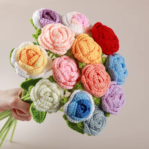 Fiore Artificiale di Rosa Lavorato a Maglia a Mano Uncinetto Filo di Lana Stelo Singolo Finto Floreale Decorazione Casa Regalo Fai da Te