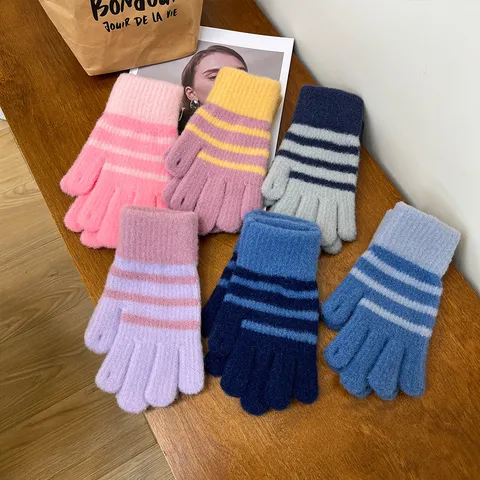 Women Winter Warm Knit Gloves Touchscreen Stripe Fashion Cold Weather Thermal Gloves Outdoor Cycling Daily Mittens