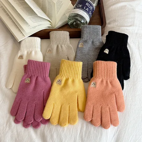 Women Men Winter Warm Knit Gloves Touch Screen Cute Bear Embroidery Acrylic Casual Gloves