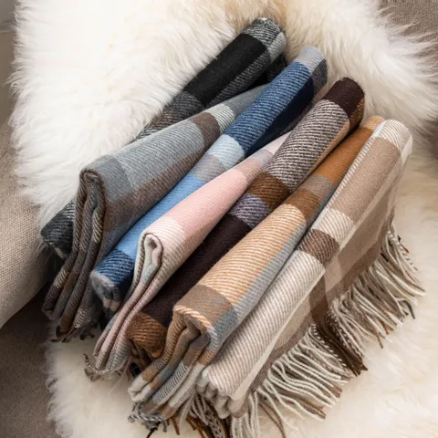 Autumn Winter Warm Plaid Scarf Women Men Fashion Tassel Long Shawl Soft Casual Versatile Polyester Blanket Scarf