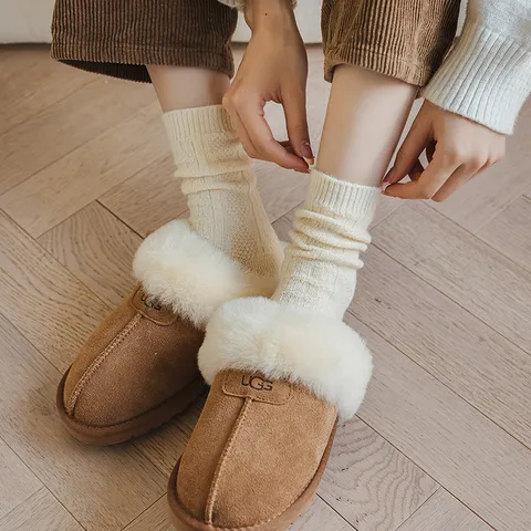 Women Winter Thickened Warm Wool Socks Solid Color Mid Tube Slouch Socks Casual Soft Thermal Cashmere Long Socks