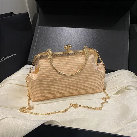 Damen Mode PU Leder Plissee Abendtasche Elegantes Metallschloss Kette Umhängetasche Damen Schultertasche