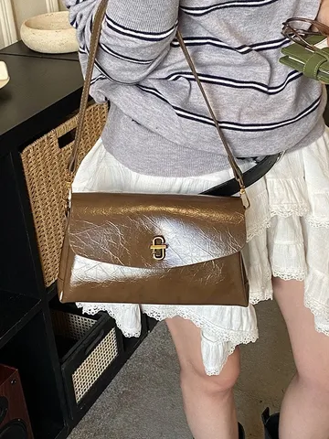 Damen PU Leder Umhängetasche Kleine Quadratische Tasche Vintage Pendler Schultertasche Modische Handtasche Freizeittasche