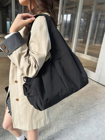 Damen Casual Nylon Umhängetasche Große Kapazität Einfarbig Plissiert Tote Bag Tägliche Pendler Handtasche