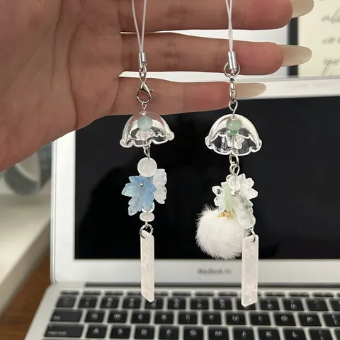 Jasmine Windchime Ice Maple Leaf Mobile Phone Pendant INS Simple Girl Bag Camera Hanging Chain Accessories Keychain