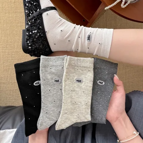 Stile Coreano Calze da Donna Ricamate a Uovo Carine Pois Casual Tubo Medio Cotone