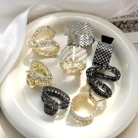 Pinza de Pelo Pequeña de Estras y Perla Metal Geométrica Forma de V Accesorios para el Cabello para Mujeres Niñas Estilo Diario