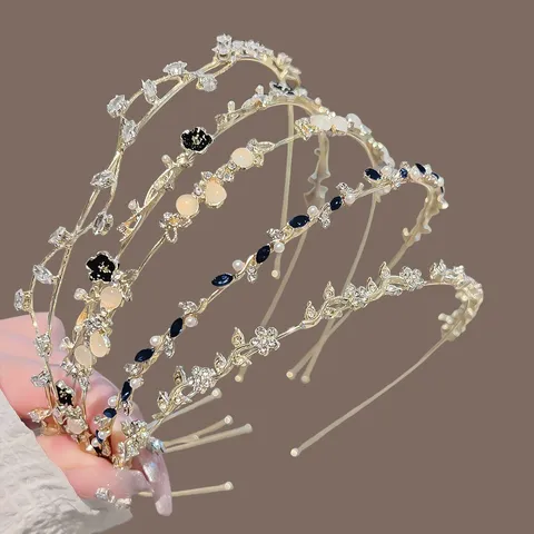 Diadema Delgada de Metal Dorado para Mujer Estilo Bosque de Hadas Aleación Strass Perla Artificial Floral Accesorios para el Cabello