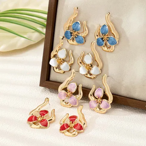 Geometric Irregular Drip Oil Flower Symmetric Stud Earrings Sweet Fresh Casual Dating Versatile Women Fashion Jewelry