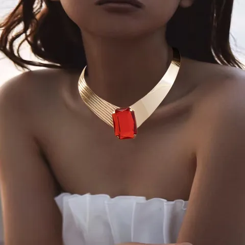 Punk Style Alloy Iron Choker Necklace And Earrings Set With Rectangular Rhinestone Geometric Jewelry Gift For Women