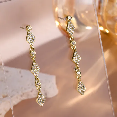 Luxe Ruitvormige Ketting Lange Hanger Oorbellen Ingelegd met Zirconia voor Vrouwen Koperen Geometrische Oorbellen Bruiloft Feest Sieraden Cadeau