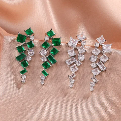 Luxe Koperen Strass Kwastje Druppel Oorbellen Voor Vrouwen Geometrische Waterdruppel Vorm Lange Hangoorbellen Trouwsieraden