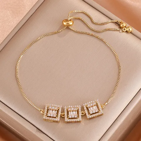 Trendy Luxe Koperen Armband Met Glinsterende Vierkante Strass Steentjes Voor Vrouwen Elegant Verstelbare Ketting Armband Sieraden Cadeau