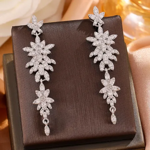 RAKOL Luxe Zirconia Kwastje Bloem Oorbellen Voor Vrouwen Koperen Bloemen Blad Hanger Oorbellen Bruiloft Avondfeest Sieraden