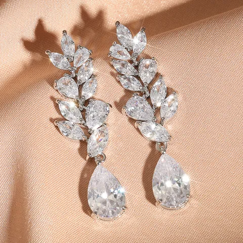 Luxe Vintage Koperen Zirconia Hangende Oorbellen Voor Vrouwen Elegante Marquise Waterdruppel Ingelegde Bruiloft Bruids Oorbellen Sieraden