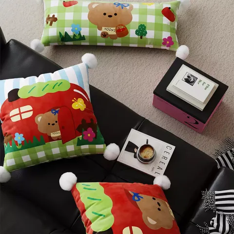 Korean Style Cartoon Dopamine Throw Pillow Cover Cute Bear Pattern Decorative Cushion Case With White Pom-Poms For Sofa Bed