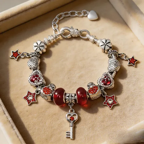 Bracelet Charm DIY pour Femmes Perles Cœur en Strass Rouge Plaqué Argent Bijoux Romantiques Cadeau de la Saint Valentin