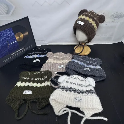 Berretto in Maglia Vintage Fair Isle con Orecchie da Orso per Donna Inverno Caldo Protezione Orecchie Beanie Carino Motivo Geometrico