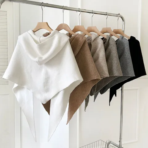 Châle Cape Tricoté à Capuche Couleur Unie pour Femme Automne Hiver Chaud Mélange de Polyester Poncho Mode Extérieur Écharpe
