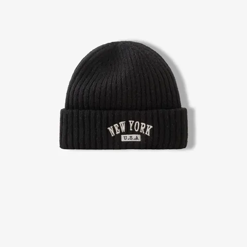 Unisex Invierno Cálido Sombrero De Punto Beanie Moda Casual Color Sólido Letra Bordado Doblez Gorro Hombres Mujeres
