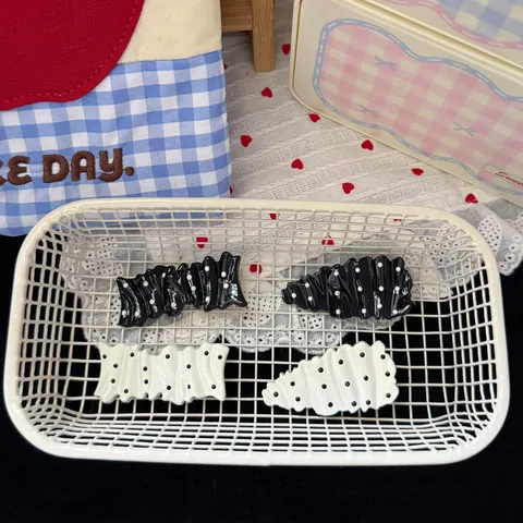 Korean Style Black White Polka Dot Pleated Square Hair Clip Minimalist Cute Bangs Hairpin Hair Accessories For Women