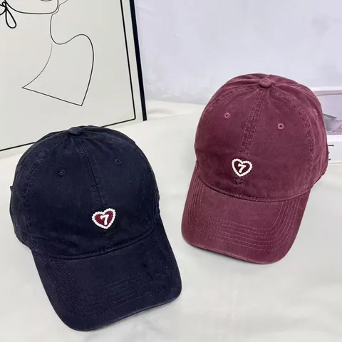 Gorra de Béisbol Bordado de Corazón Retro Americano Unisex Exterior Parasol Algodón Casual Dad Hat