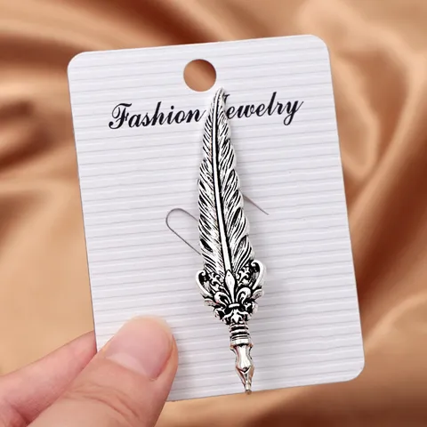 Vintage Silver Feather Brooch Retro Alloy Feather Lapel Pin Suit Badge Fashion Jewelry Accessories For Men Women