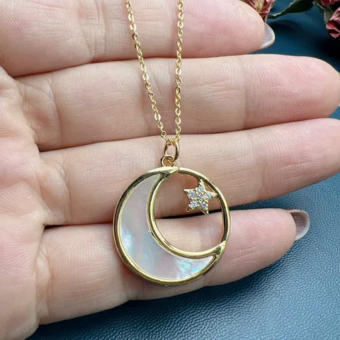 Minimalist Copper Zircon Mother-of-Pearl Moon Star Pendant Necklace Gold Plated Clavicle Chain Women Jewelry