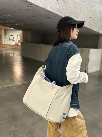 Colorblocked Expandable Travel Duffel Bag For Unisex