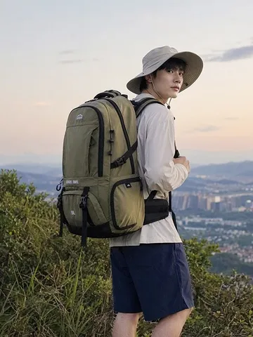 Sac à Dos de Randonnée en Plein Air de Grande Capacité pour Hommes Femmes Imperméable en Tissu Oxford Sac de Voyage Avec Compartiment à Chaussures Indépendant Sac à Dos d'Escalade Fonctionnel