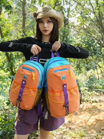 Mochila al Aire Libre Minimalista Coreana Ligera Color de Contraste Nailon Senderismo Camping Mochila de Día para Parejas Hombres Mujeres